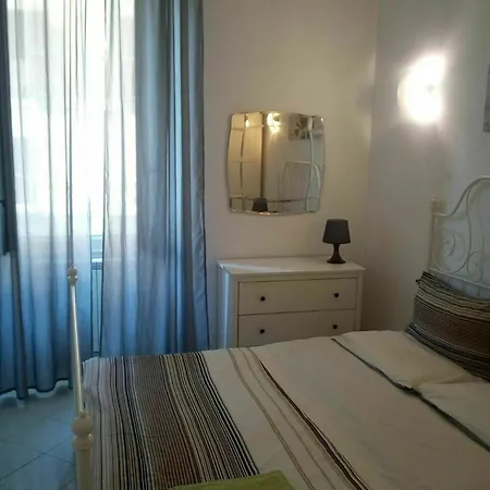 With 2 Bedrooms In La Spezia, With Wonderful View - 4 K * La Spezia